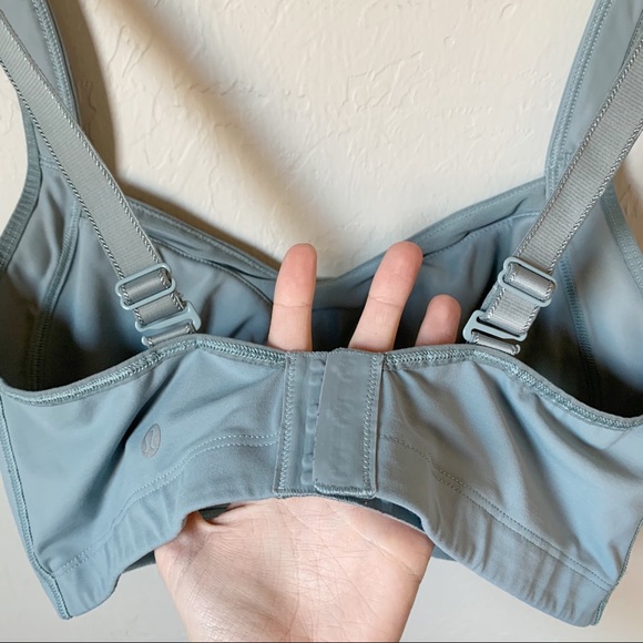 Lululemon Blue Cast Ta Ta Tamer III Sports Bra - Picture 14 of 15